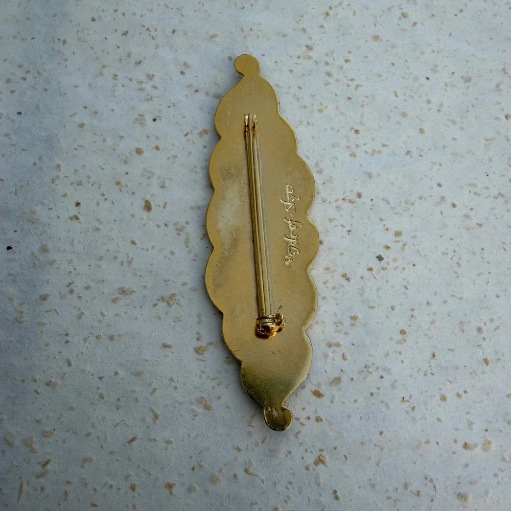 Isle of Skye Vintage Blue Enamel Gold Tone Swirl Wave Brooch Pin Scottish Design